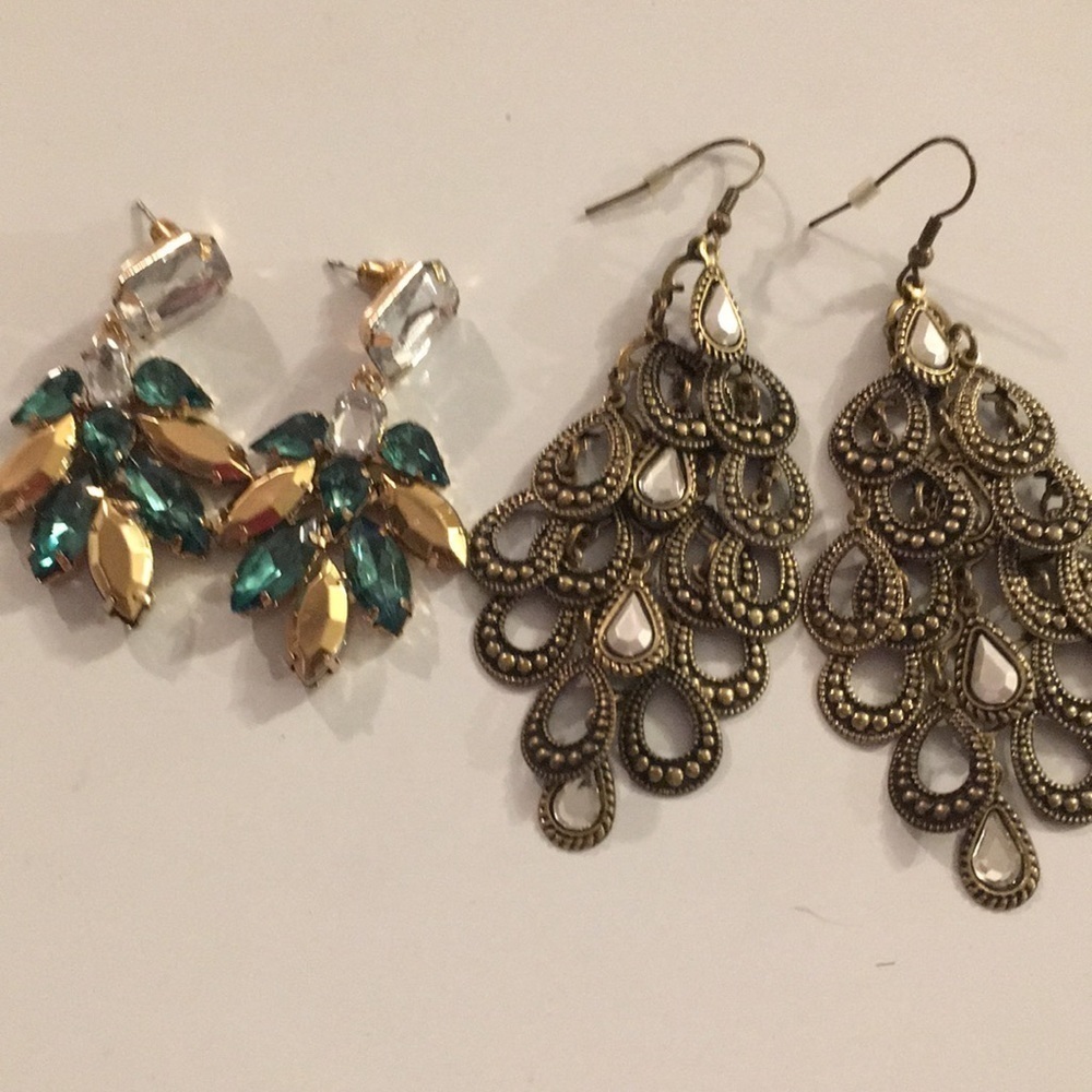 Dangle earrings (N)